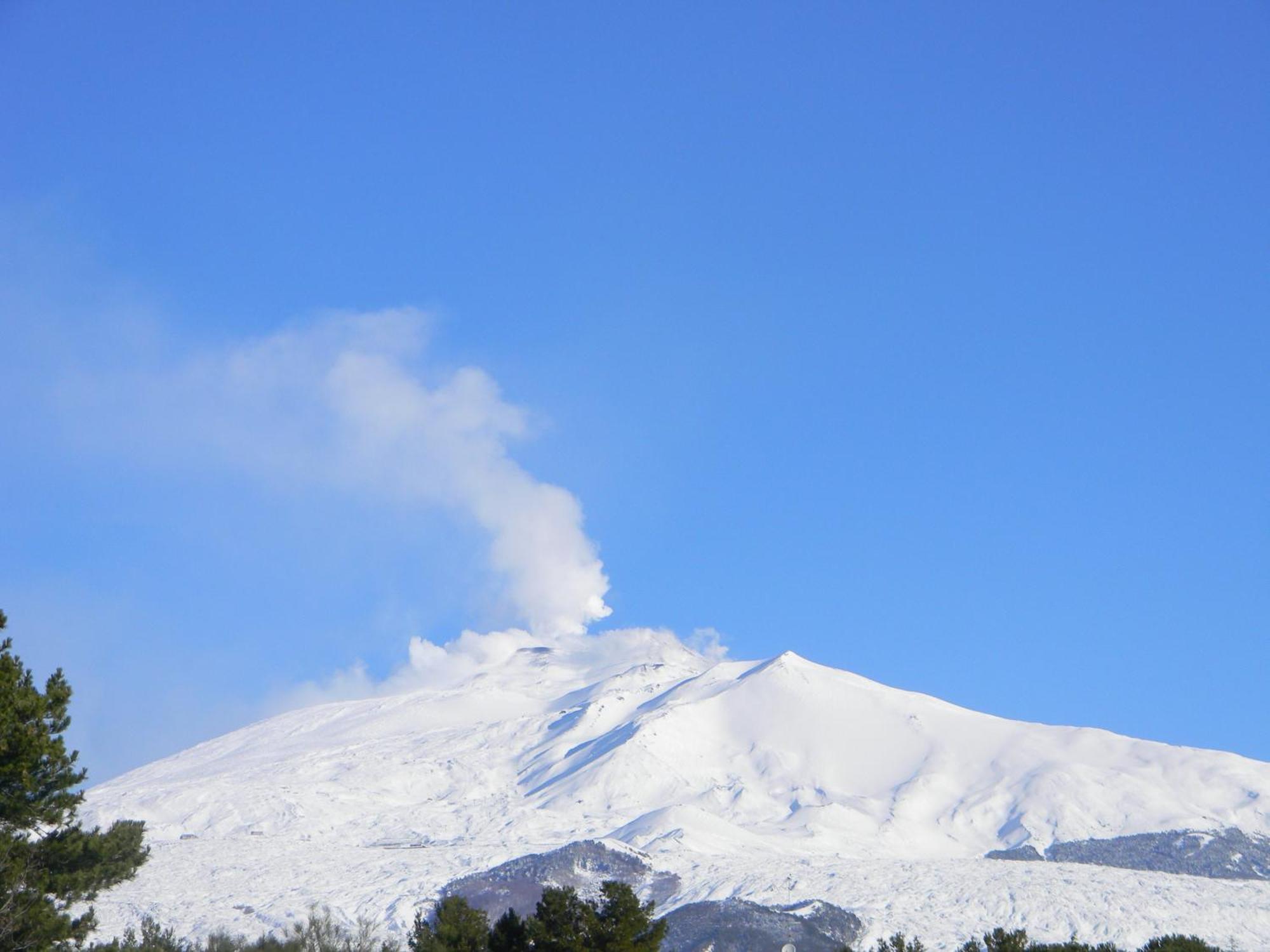 Sotto Il Vulcano Nicolosi Exterior foto